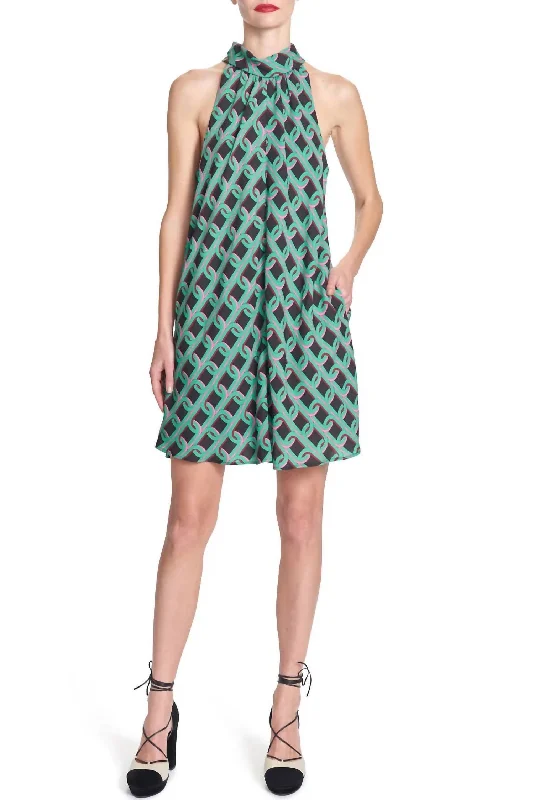 Durable Fashion Picks Suzi Collar Swing Dress In Black/green