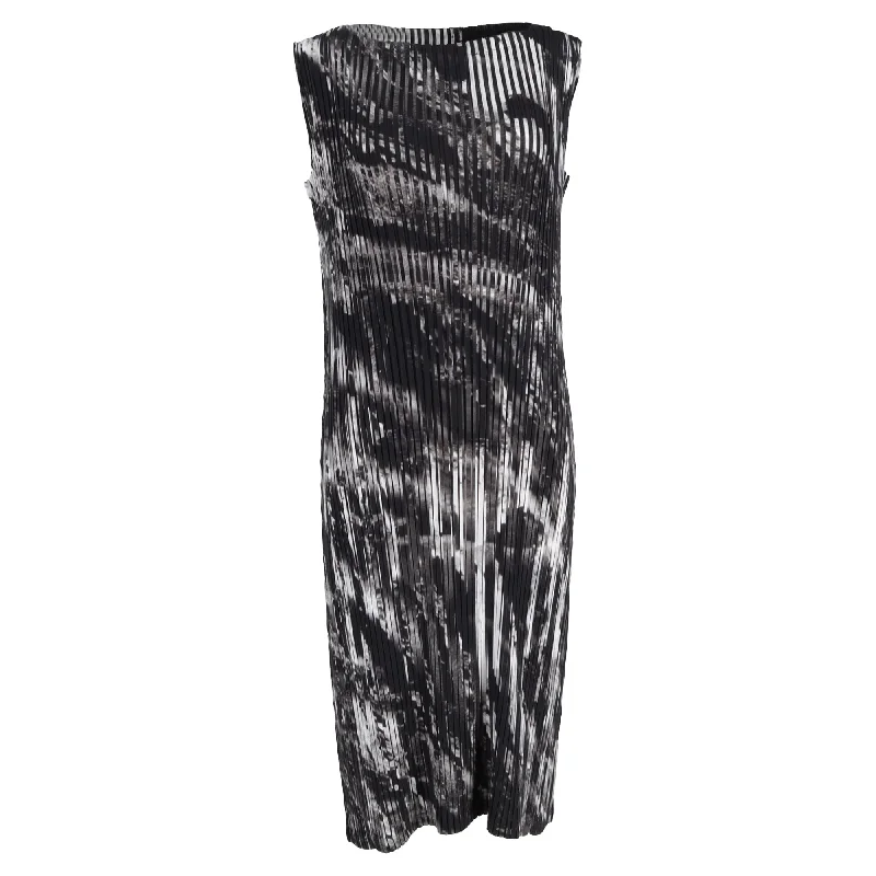 Sporty Streetwear Issey Miyake Homme Printed Dress in Black Polyester