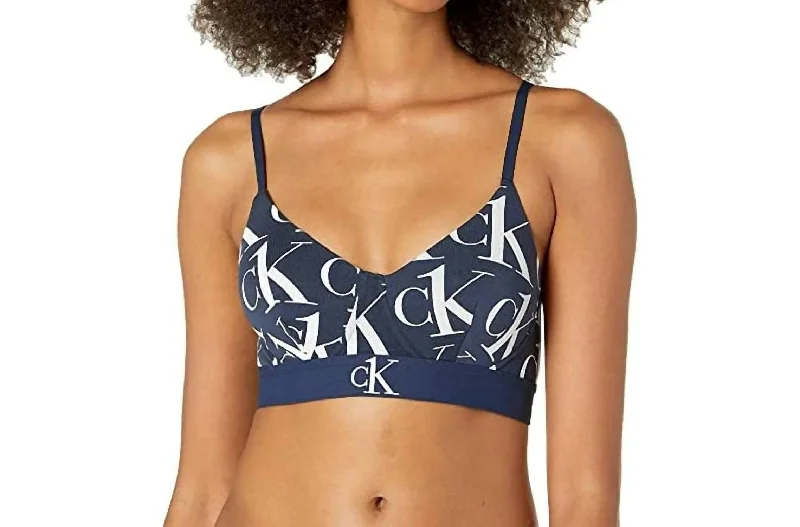 Women's Outfit Plush 8.25 Lightly Lined Bralette In Blue Shadow