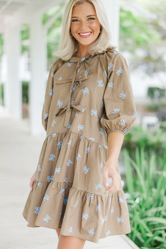 Vibrant Styles Start Your Day Brown Bow Print Dress