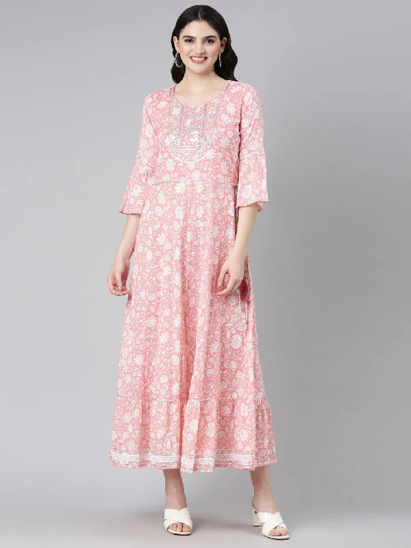 Vibrant Femme Fashion Neeru's Pink Straight Casual Printed Dress