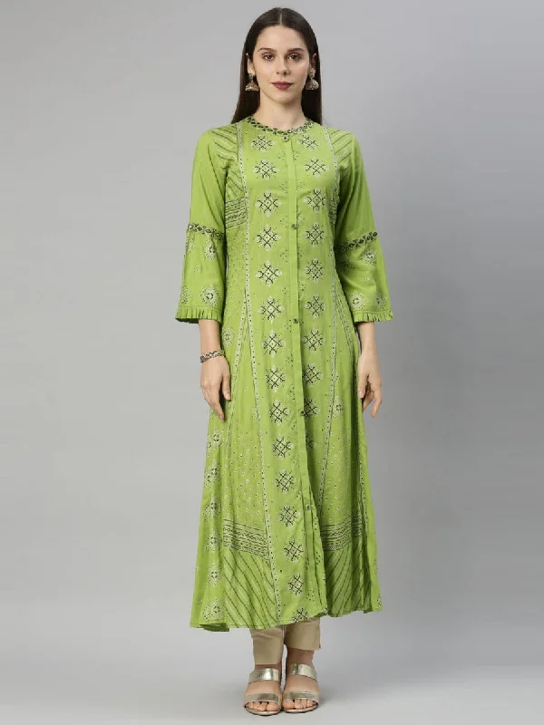 Elegant Simplicity Wardrobe Neeru's Green Straight Casual Printed Dress