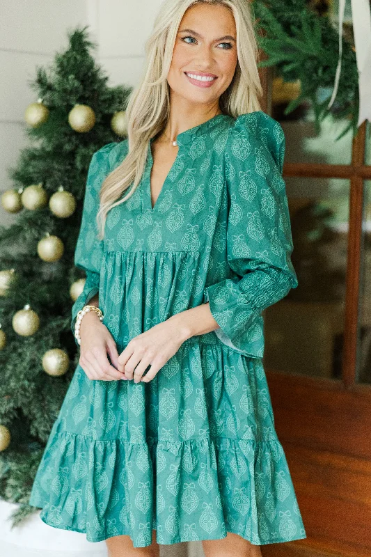 Trendsetting Threads In Your Happy Place Emerald Medallion Print Dress