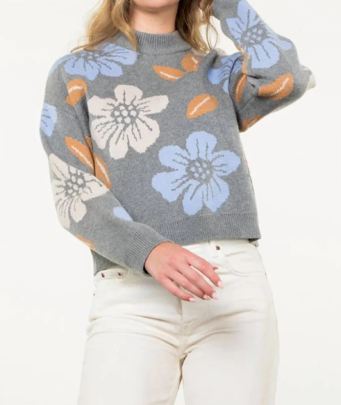 Women's Transitional Outfit Flower Knit Sweater In Dark Grey