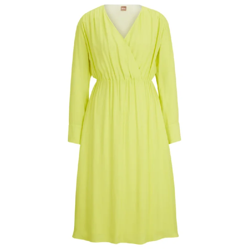 Additional Time-Limited Offers Regular-fit dress with wrap front and button cuffs