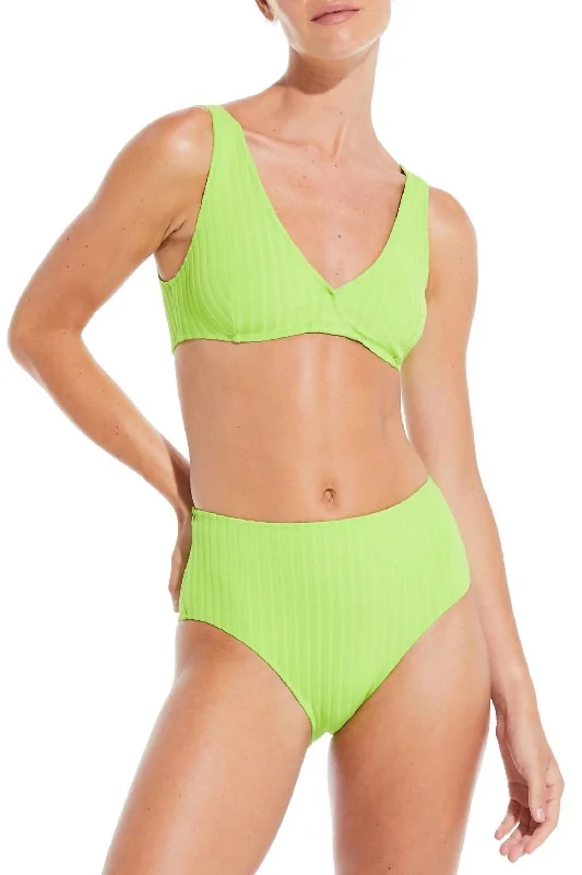 Women's Layered Outfit The Beverly Ribbed Top In Lime