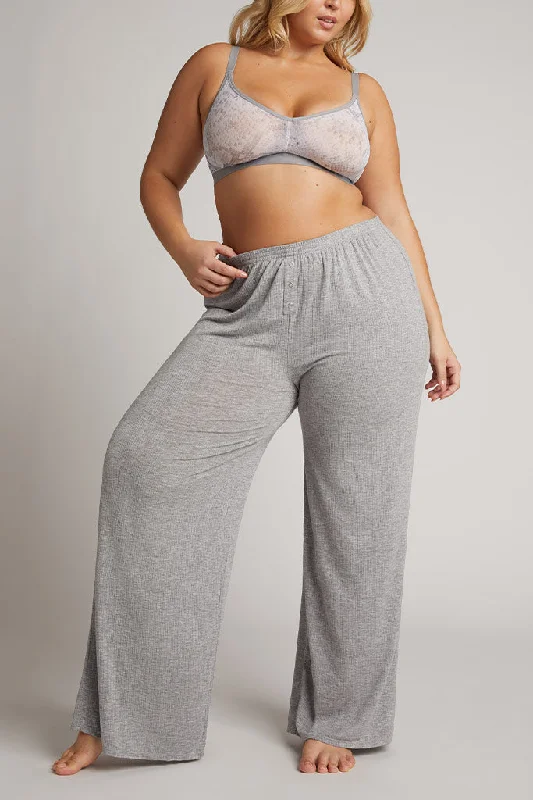 Women's Activewear Apparel Whipped Track Pant in Heather Grey