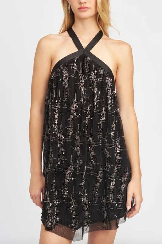 Women's Relaxed Outfit Sequin Halter Dress In Black