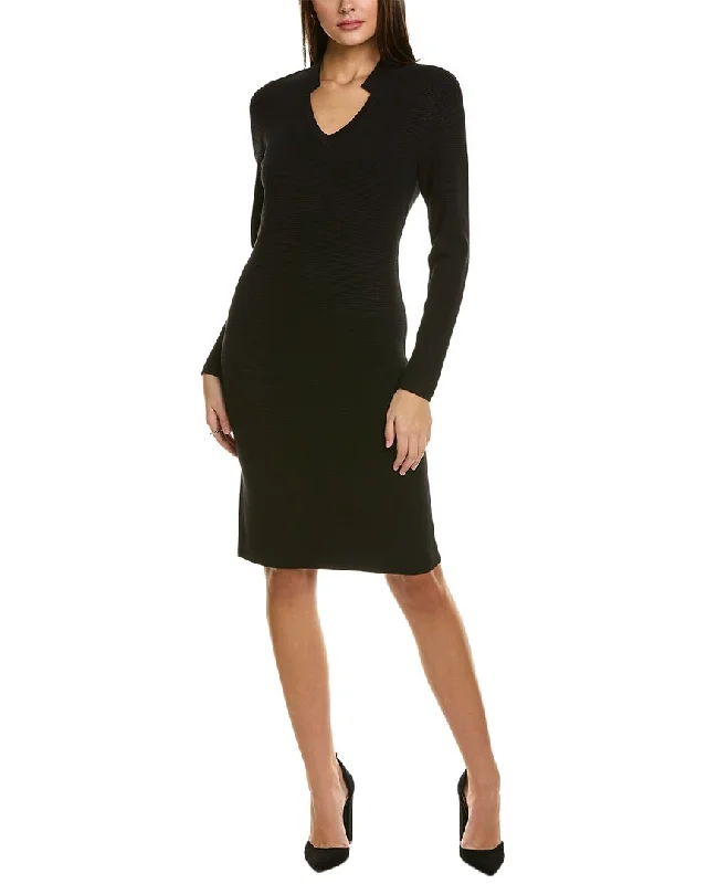 Women's Chic Apparel St. John V-Neck Dress