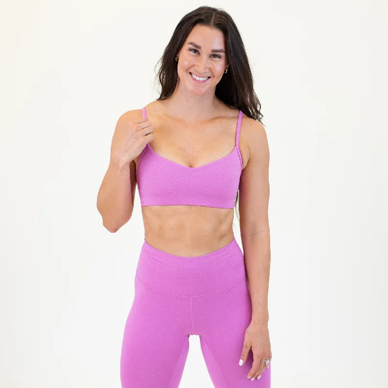 Elegant Women's Evening Garments Revolve Sports Bra - Light Support